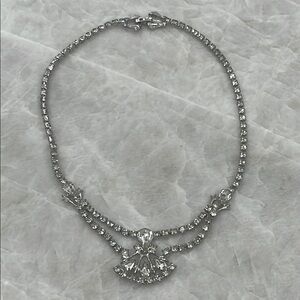 Vintage rhinestone Silver Necklace
